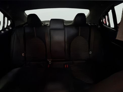 Used 2018 Toyota Camry SE FWD image 24