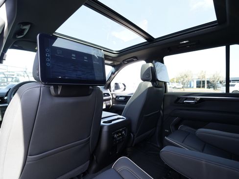 New 2026 Chevrolet Tahoe Premier RWD image 11