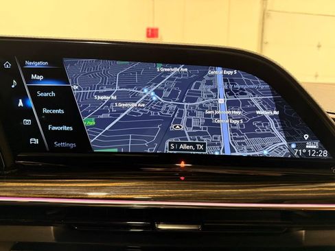 Used 2024 Cadillac Escalade Sport w/ Touring Package image 28