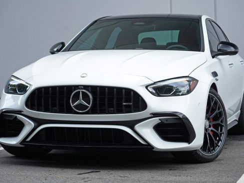 Used 2024 Mercedes-Benz C 63 AMG S image 3