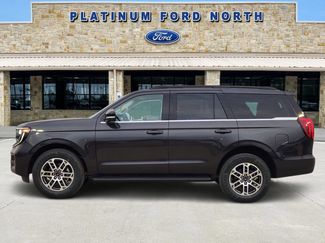 New 2026 Ford Expedition Active RWD video 3