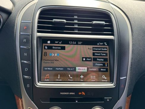 Used 2017 Lincoln MKX Select w/ Select Plus Package image 20