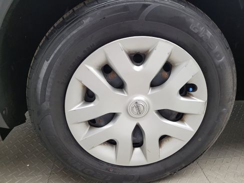 Used 2020 Nissan Rogue Sport S AWD/4WD image 31