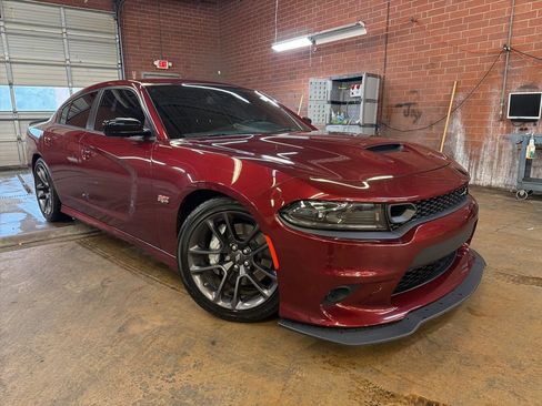 Used 2023 Dodge Charger Scat Pack w/ Technology Group RWD image 8