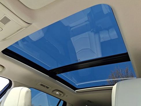 Certified 2025 Cadillac XT6 Premium Luxury w/ LPO, Floor Liner Package image 14