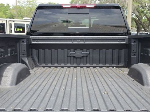 New 2026 Chevrolet Silverado 2500 High Country w/ Midnight Edition AWD/4WD image 11