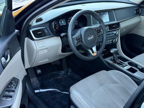 Used 2018 Kia Optima LX image 7