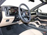 New 2025 Porsche Cayenne image 4