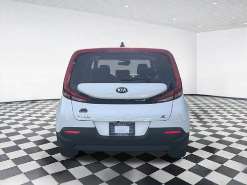 Used 2021 Kia Soul S FWD image 4
