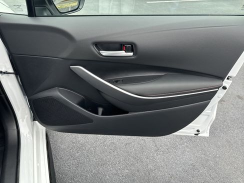New 2025 Toyota Corolla SE image 34