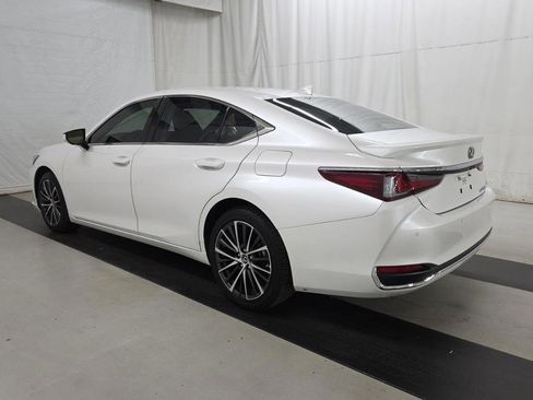 Used 2025 Lexus ES 300h w/ Premium Package FWD image 6