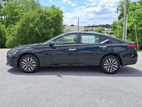 Certified 2023 Nissan Altima 2.5 SV AWD/4WD image 5