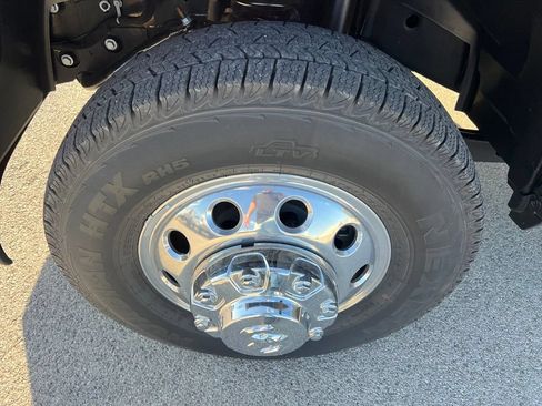 Used 2026 RAM 3500 Longhorn AWD/4WD image 13