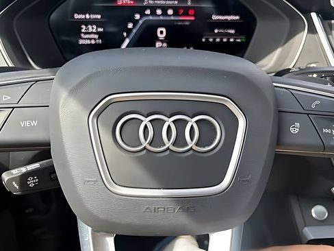 Used 2025 Audi Q5 2.0T Premium AWD/4WD image 27