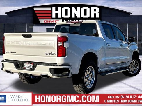 Used 2023 Chevrolet Silverado 1500 High Country w/ Technology Package image 6
