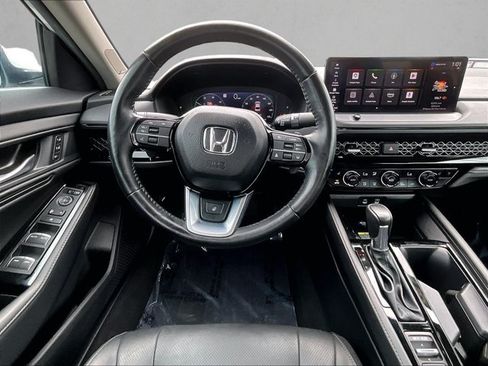 Used 2025 Honda Accord Touring image 7
