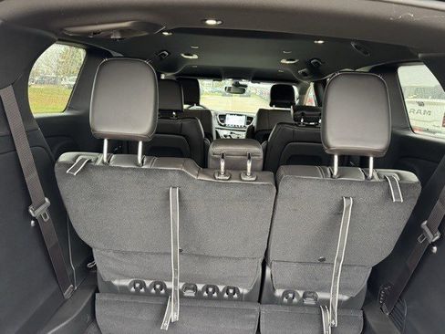 New 2026 Chrysler Pacifica Select image 36