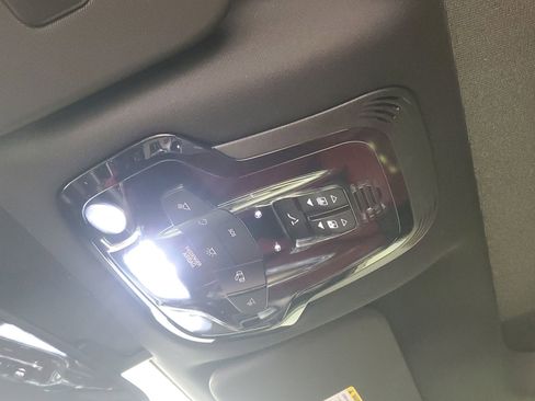 Used 2021 Alfa Romeo Stelvio Ti Sport image 43