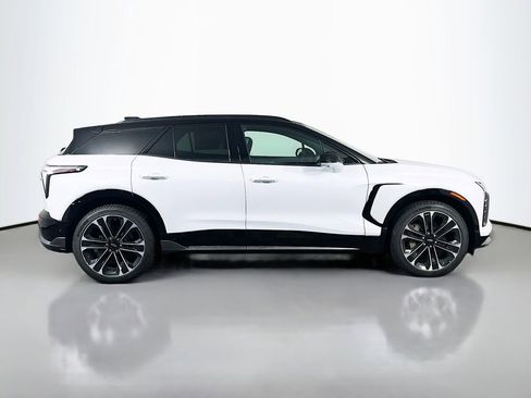 New 2026 Chevrolet Blazer EV SS image 4