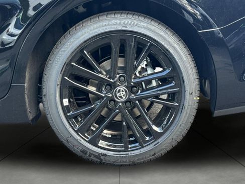 New 2026 Toyota Camry SE image 32