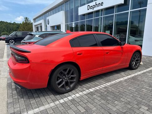 Used 2023 Dodge Charger SXT w/ Blacktop Package RWD image 13