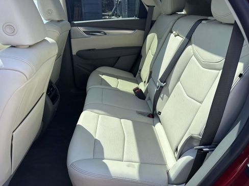 Certified 2023 Cadillac XT5 Premium Luxury image 14