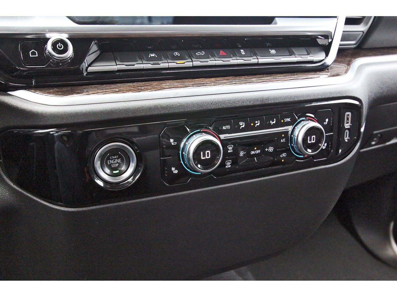 Used 2023 GMC Sierra 1500 SLE RWD image 30