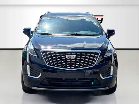 Used 2025 Cadillac XT5 Luxury w/ LPO, Floor Liner Package FWD image 2
