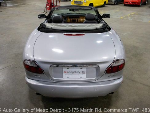 Used 2006 Jaguar XK8 Convertible RWD image 6