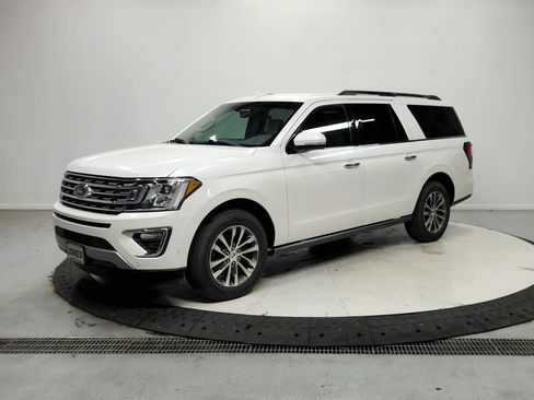 Used 2018 Ford Expedition Max Limited RWD image 4