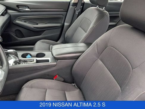 Used 2019 Nissan Altima 2.5 S FWD image 13