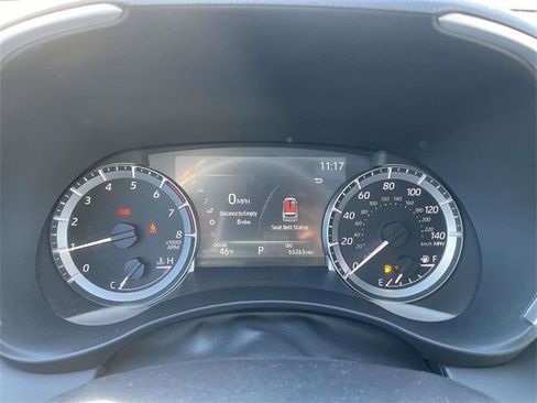 Used 2023 Toyota Highlander XLE image 25