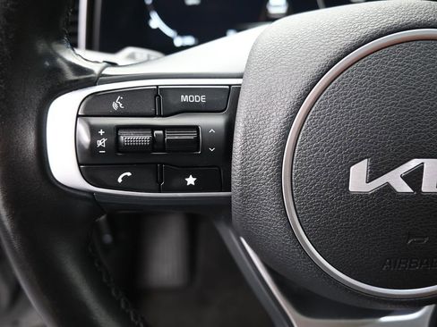 Used 2023 Kia Sportage SX image 28