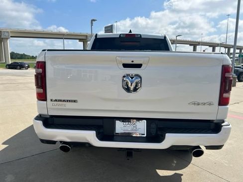 Used 2022 RAM 1500 Laramie w/ Sport Appearance Package AWD/4WD image 8