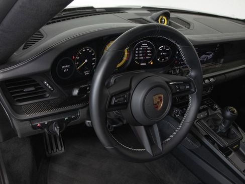 Used 2022 Porsche 911 GT3 image 29