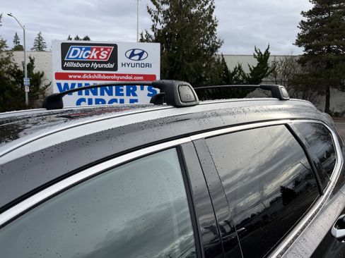 Used 2022 Hyundai Santa Fe SEL w/ Convenience Package image 9