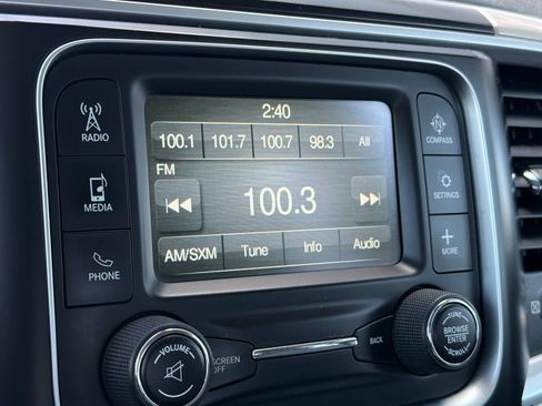 Used 2017 RAM 1500 Classic SLT AWD/4WD image 18