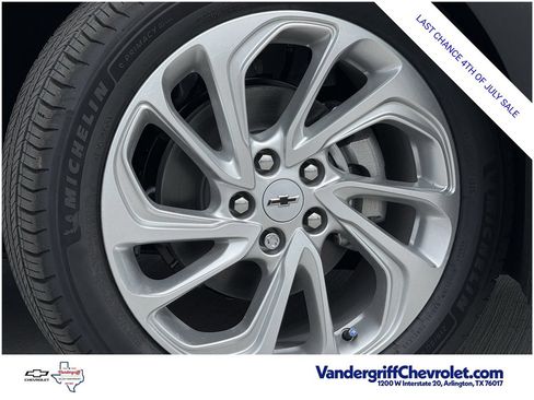 New 2027 Chevrolet Bolt LT w/ Comfort Package FWD image 9