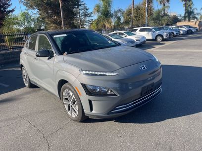 Used 2023 Hyundai Kona SE w/ Cargo Package