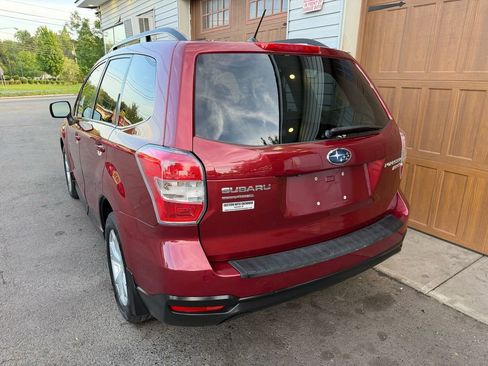 Used 2015 Subaru Forester 2.5i Premium AWD/4WD image 5