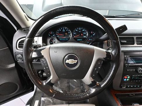 Used 2008 Chevrolet Suburban LT w/ LT Preferred Equipment Group image 26