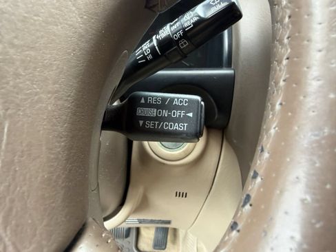 Used 2001 Lexus LX 470 4WD image 30