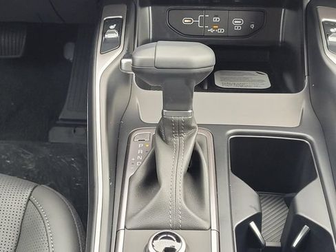 New 2026 Kia Sorento S FWD image 18