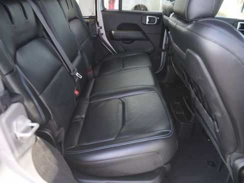 Used 2021 Jeep Wrangler Unlimited Rubicon 4xe w/ Safety Group image 15