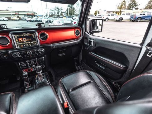 Used 2020 Jeep Gladiator Rubicon image 27