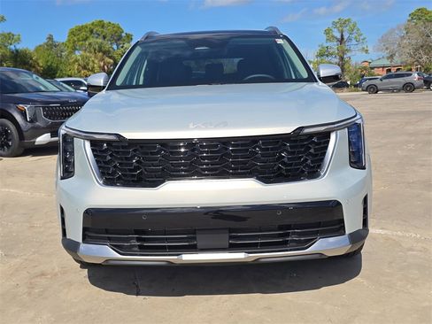 New 2026 Kia Sorento S image 3