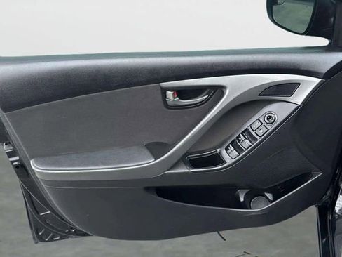Used 2016 Hyundai Elantra Value Edition FWD image 20