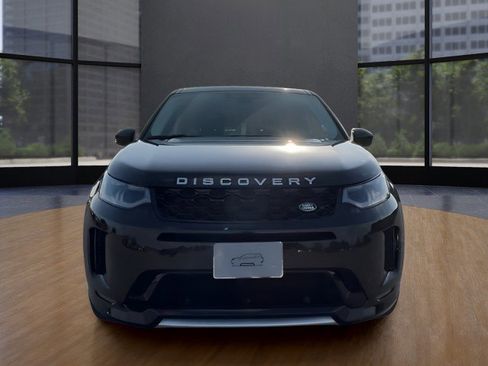 New 2025 Land Rover Discovery Sport S image 3