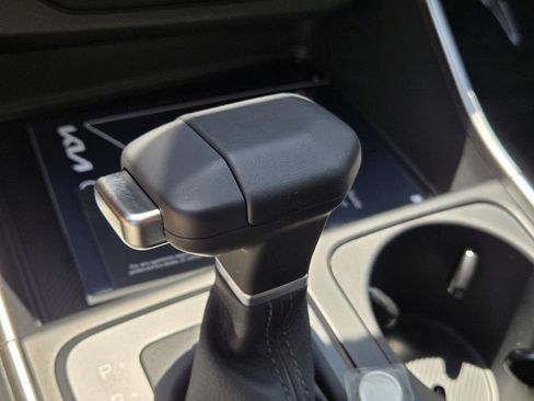 New 2026 Kia Carnival image 31