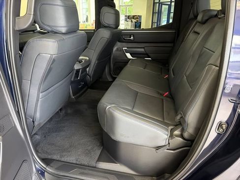 Used 2025 Toyota Tundra Platinum AWD/4WD image 27
